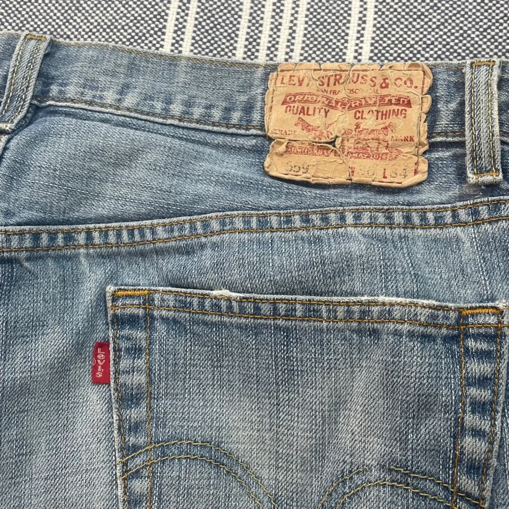 Levis 559 Relaxed Straight Jeans Distressed Mens 36x34 (Fit 36x33)Blue Y2K